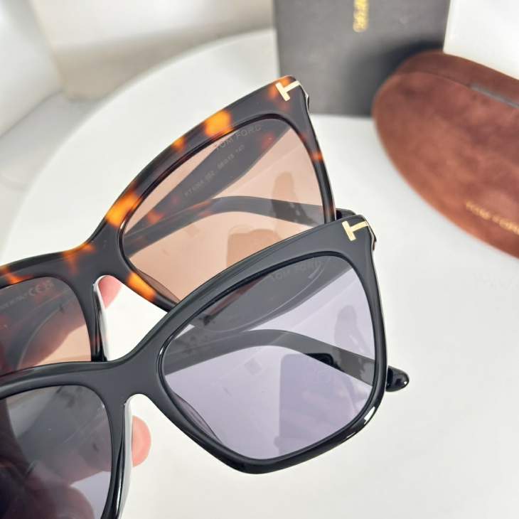 Picture of Tom Ford Sunglasses _SKUfw76199835fw